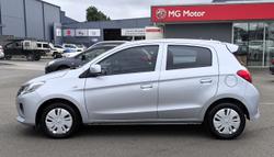 2021 Mitsubishi Mirage ES