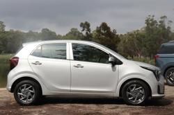 2025 Kia Picanto Sport