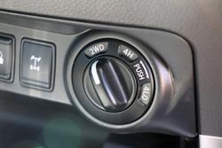 2020 Nissan Navara ST-X D23 Series 4 4X4 Dual Range Brilliant Silver