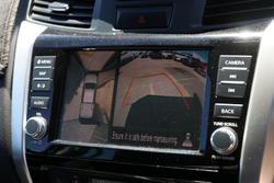 2020 Nissan Navara ST-X D23 Series 4 4X4 Dual Range Brilliant Silver