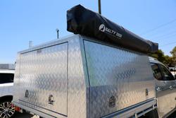 2020 Nissan Navara ST-X