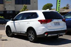 2017 Mitsubishi Outlander LS ZK MY17 White