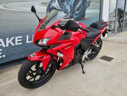 2014 Honda CBR500R Red