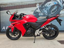 2014 Honda CBR500R Red