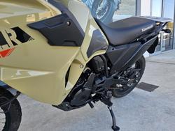 2022 Kawasaki KLR650 (KL650) BEIGE