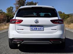 2019 Holden Calais V