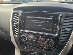 2017 Mitsubishi Pajero Sport GLS