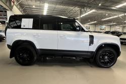2023 Land Rover Defender 110 P300