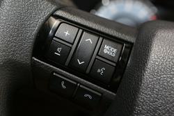 2025 Toyota Hilux SR