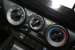 2025 Toyota Hilux SR