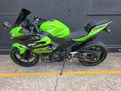 2019 Kawasaki NINJA 400 KRT EDITION Green
