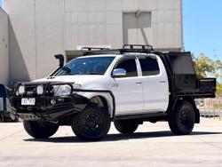 2010 Toyota Hilux SR KUN26R MY10 4X4 Glacier White