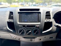 2010 Toyota Hilux SR KUN26R MY10 4X4 Glacier White