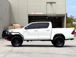 2015 Toyota Hilux SR GUN126R 4X4 Dual Range Glacier White