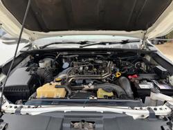 2015 Toyota Hilux SR GUN126R 4X4 Dual Range Glacier White