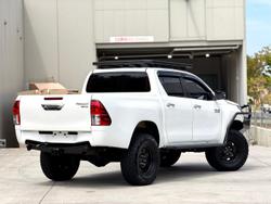 2015 Toyota Hilux SR GUN126R 4X4 Dual Range Glacier White