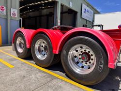 2012 Maxitrans St3 Lead A 12 Pallet High Cube Reefer Stacker