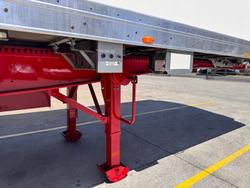 2012 Maxitrans St3 Lead A 12 Pallet High Cube Reefer Stacker