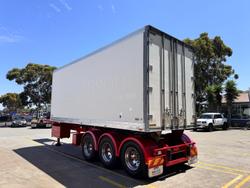 2012 Maxitrans St3 Lead A 12 Pallet High Cube Reefer Stacker