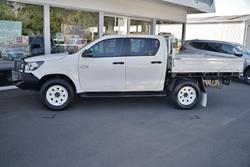2017 Toyota Hilux SR