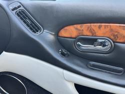 2003 Aston Martin DB7 Vantage