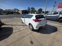 2014 TOYOTA COROLLA ZRE182R ASCENT 1.8L 4Cyl MULTI POINT F/INJ CVT AUTO 7 SP SEQUENTIAL 5D HATCHBACK White