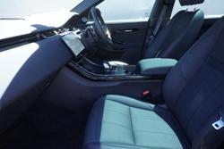 2025 Land Rover Range Rover Evoque P250 Dynamic SE