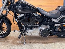 2017 HARLEY-DAVIDSON FXSB SOFTAIL BREAKOUT
