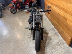 2017 HARLEY-DAVIDSON FXSB SOFTAIL BREAKOUT