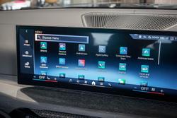 2025 BMW 3 Series 330i M Sport