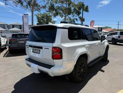 2025 Toyota Landcruiser Prado Kakadu