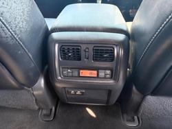 2019 Nissan Pathfinder ST-L