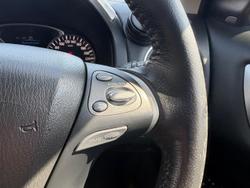 2019 Nissan Pathfinder ST-L