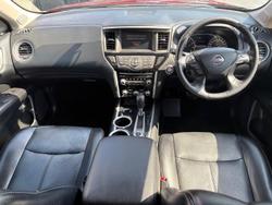 2019 Nissan Pathfinder ST-L