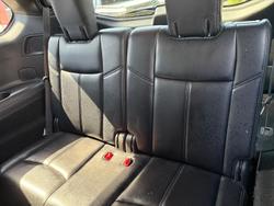 2019 Nissan Pathfinder ST-L