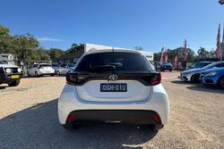 2021 Toyota Yaris Ascent Sport