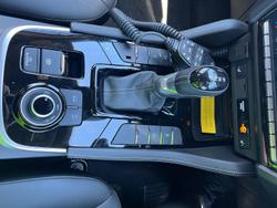 2025 Isuzu MU-X LS-T