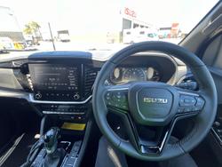 2025 Isuzu MU-X LS-T