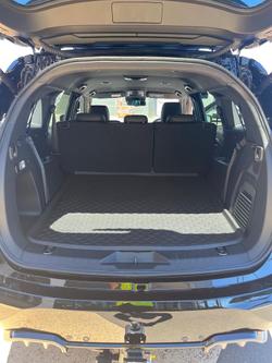 2025 Isuzu MU-X LS-T