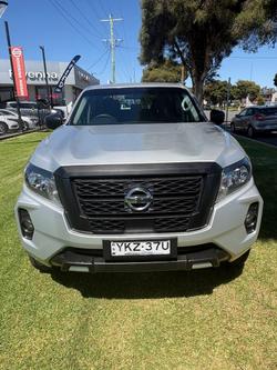 2022 Nissan Navara SL