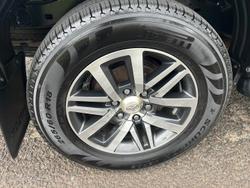 2017 Toyota Hilux SR5