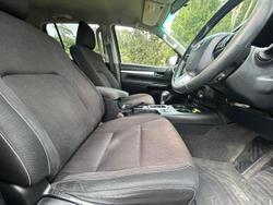2017 Toyota Hilux SR5