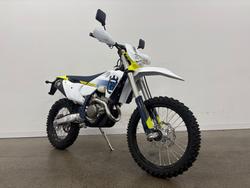 2025 Husqvarna 2025 Husqvarna 500CC FE501 White