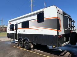 2019 Golf Tourer Bunk