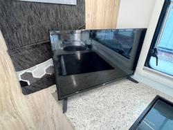 2019 Golf Tourer Bunk