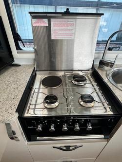 2019 Golf Tourer Bunk