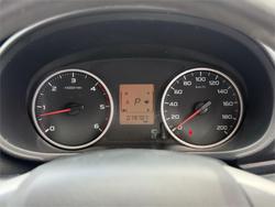 2015 MITSUBISHI TRITON GLX (4x4)