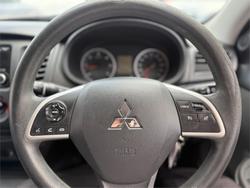 2015 MITSUBISHI TRITON GLX