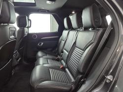 2022 Land Rover Discovery P360 R-Dynamic SE