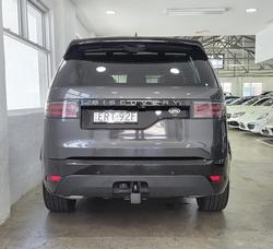 2022 Land Rover Discovery P360 R-Dynamic SE